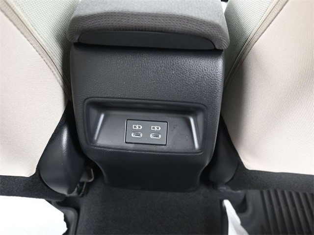 Used 2025 Toyota Corolla LE image 24