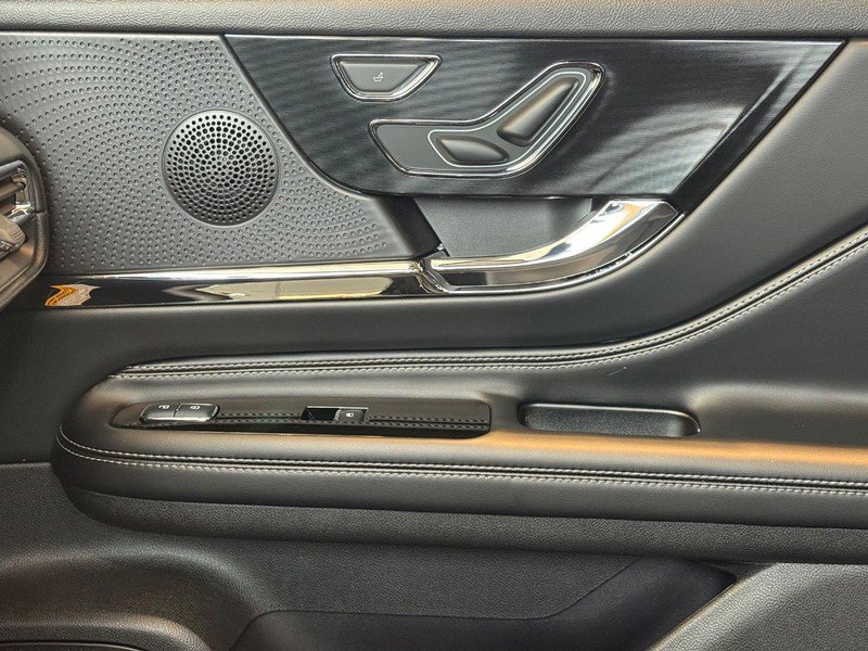 New 2026 Lincoln Corsair Grand Touring image 14