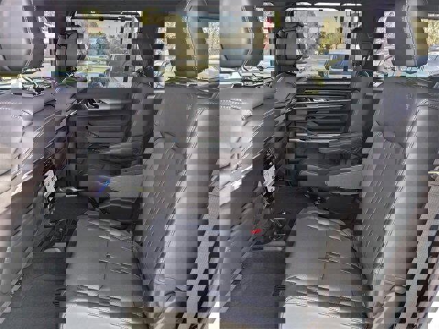 New 2026 Jeep Grand Wagoneer Summit image 15