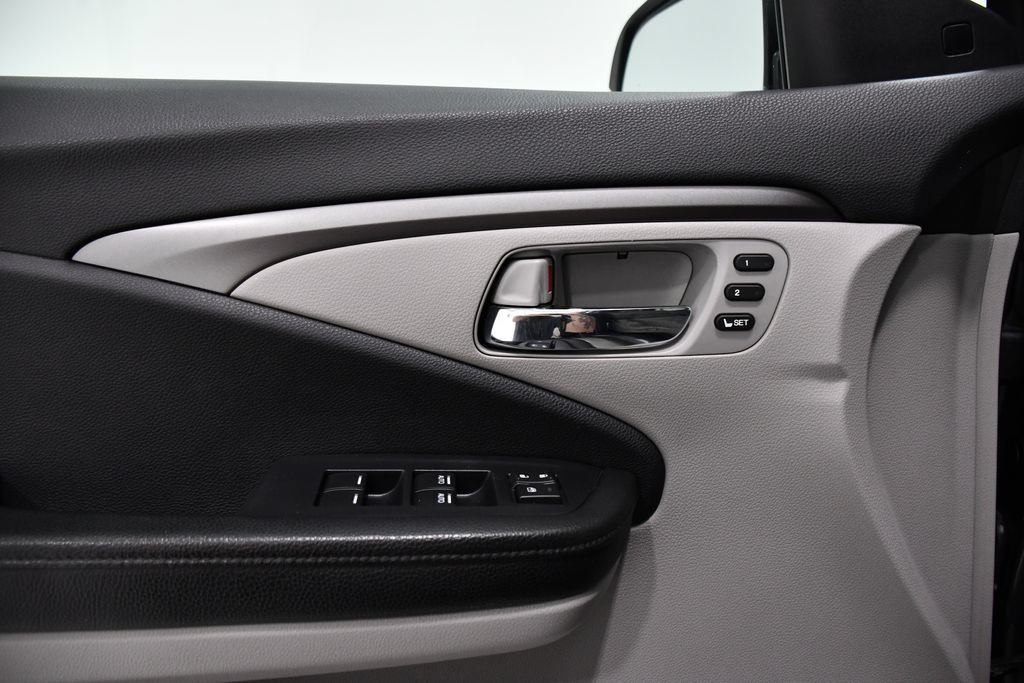 Used 2019 Honda Pilot EX-L image 17