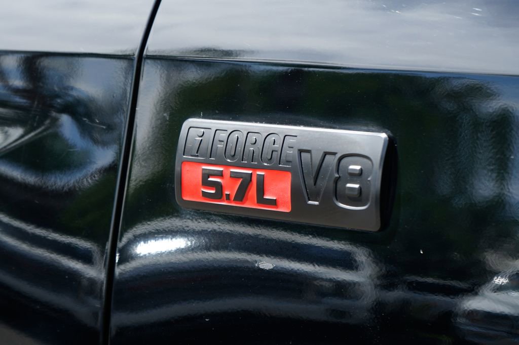 Used 2017 Toyota Tundra SR5 w/ TRD Off Road Package image 48