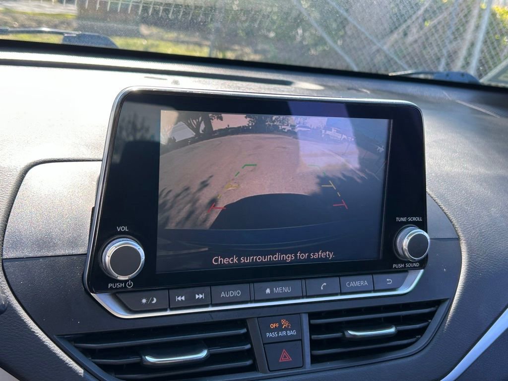 Used 2022 Nissan Altima 2.5 SV image 22