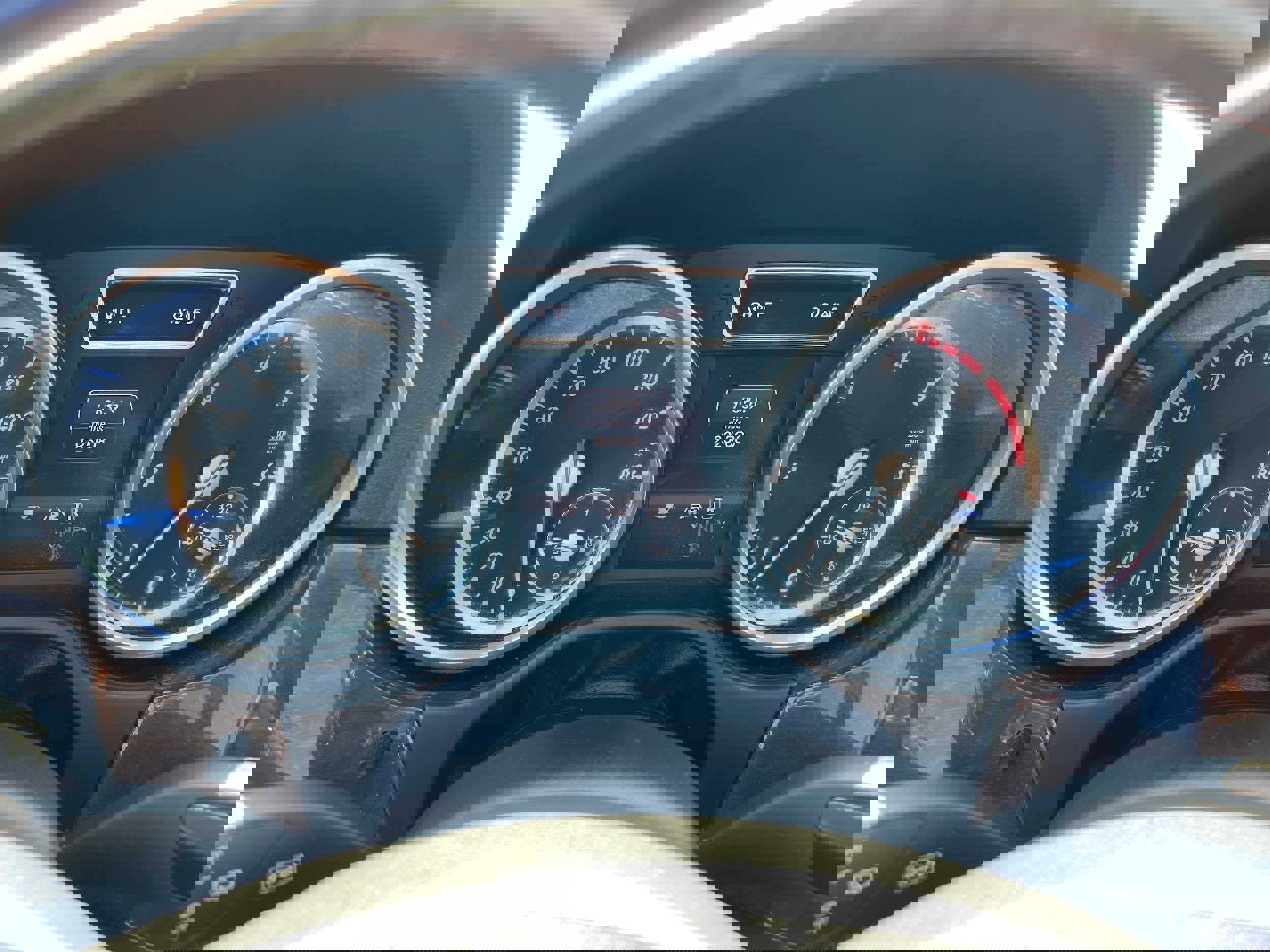 Used 2013 Mercedes-Benz ML 350 BlueTEC 4MATIC image 13