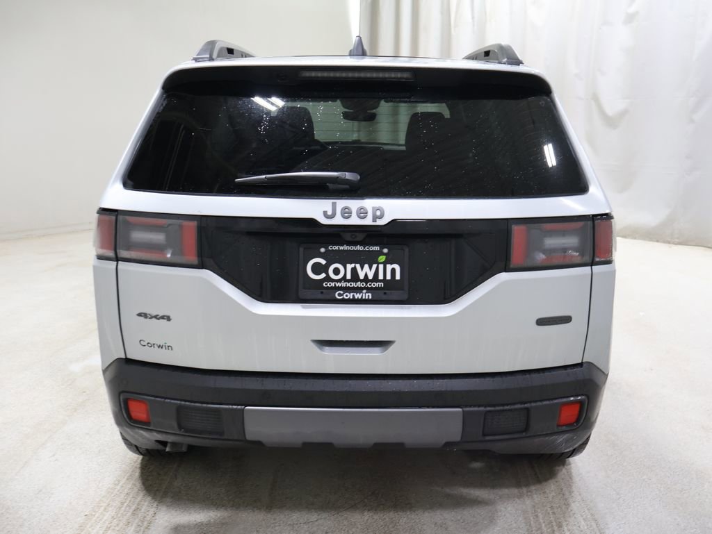 New 2026 Jeep Cherokee Overland image 7