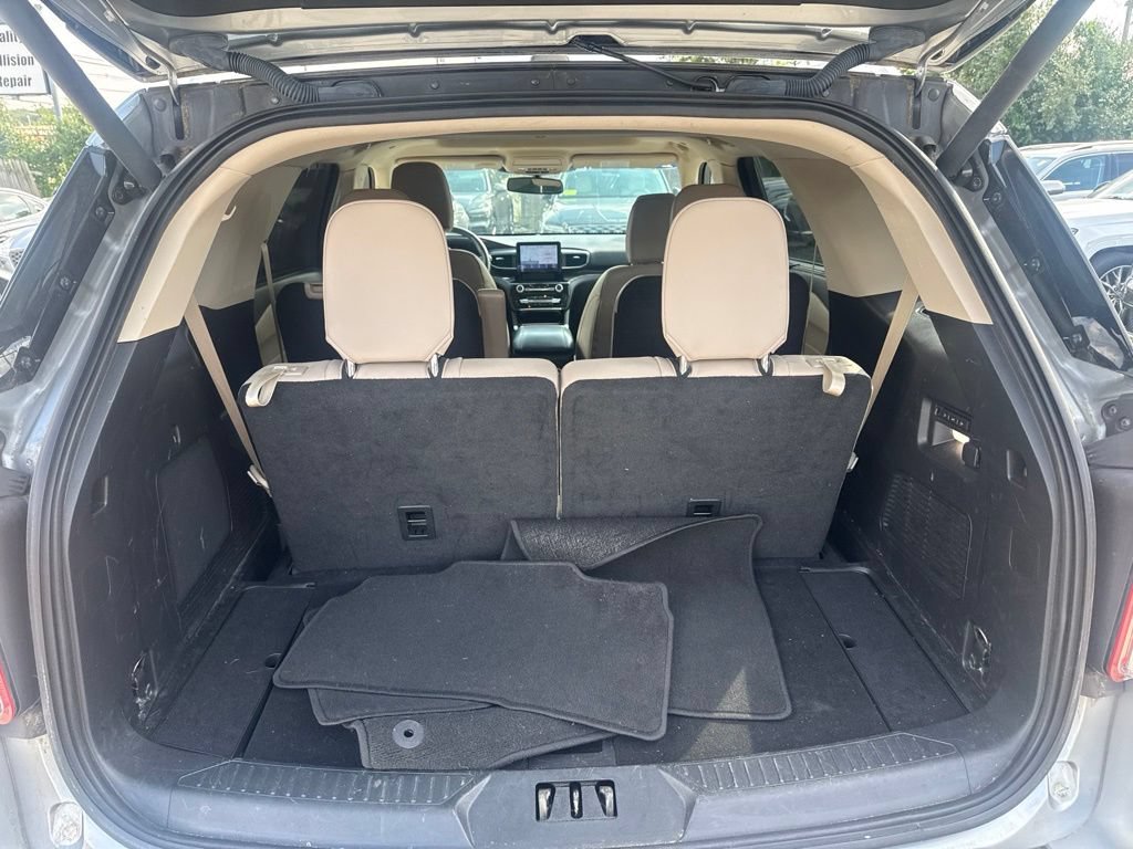 Used 2022 Ford Explorer Limited w/ Hybrid Equipment Group 310A AWD/4WD image 22