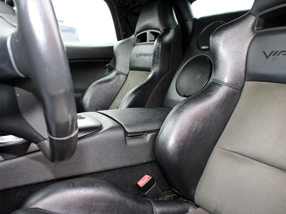 Used 2006 Dodge Viper SRT-10 RWD image 29