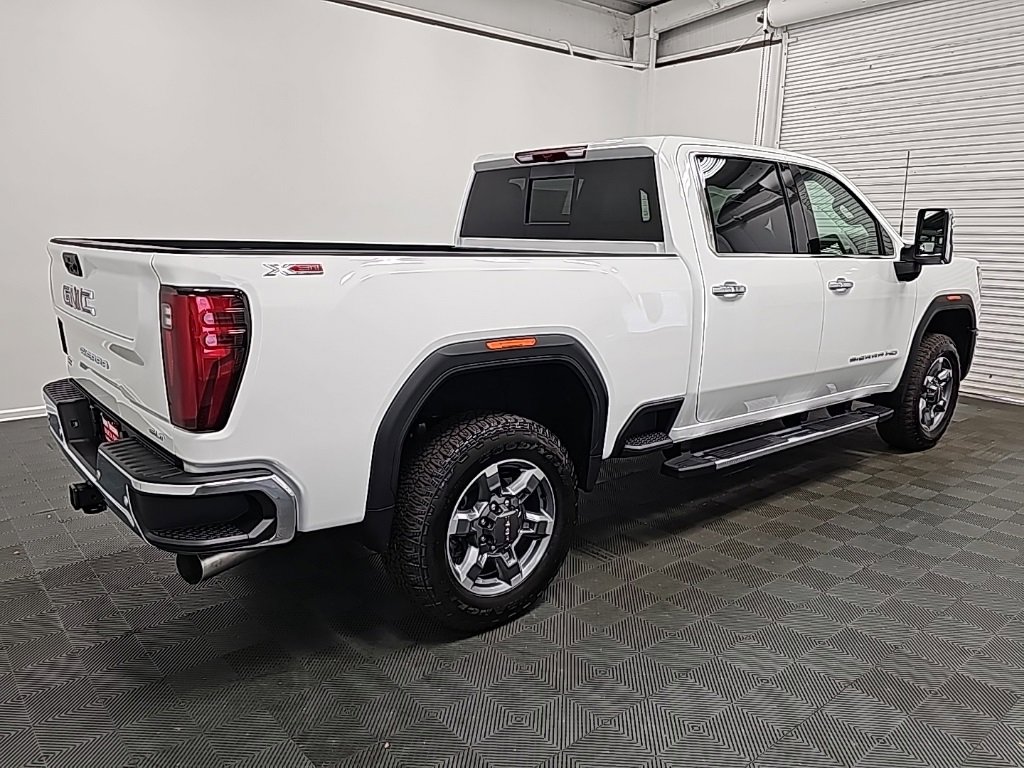 New 2025 GMC Sierra 2500 SLT image 8