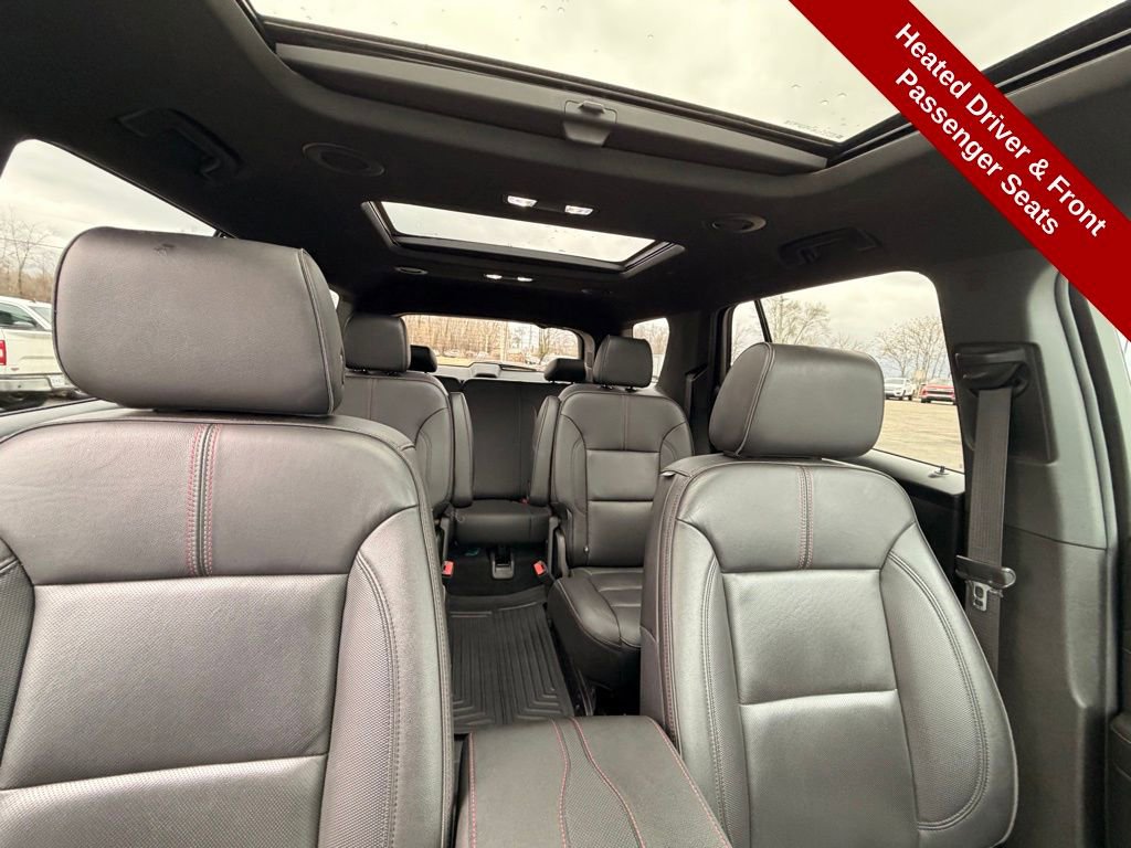 Used 2022 Chevrolet Traverse RS image 36