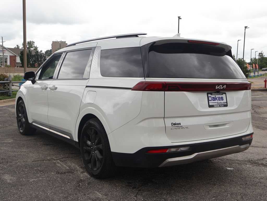 Certified 2024 Kia Carnival SX Prestige FWD image 5