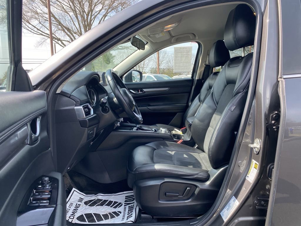 Used 2021 MAZDA CX-5 Touring image 12