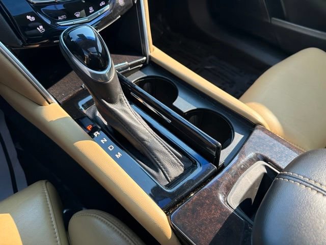 Used 2013 Cadillac XTS Luxury w/ Driver Awareness Package AWD/4WD image 28