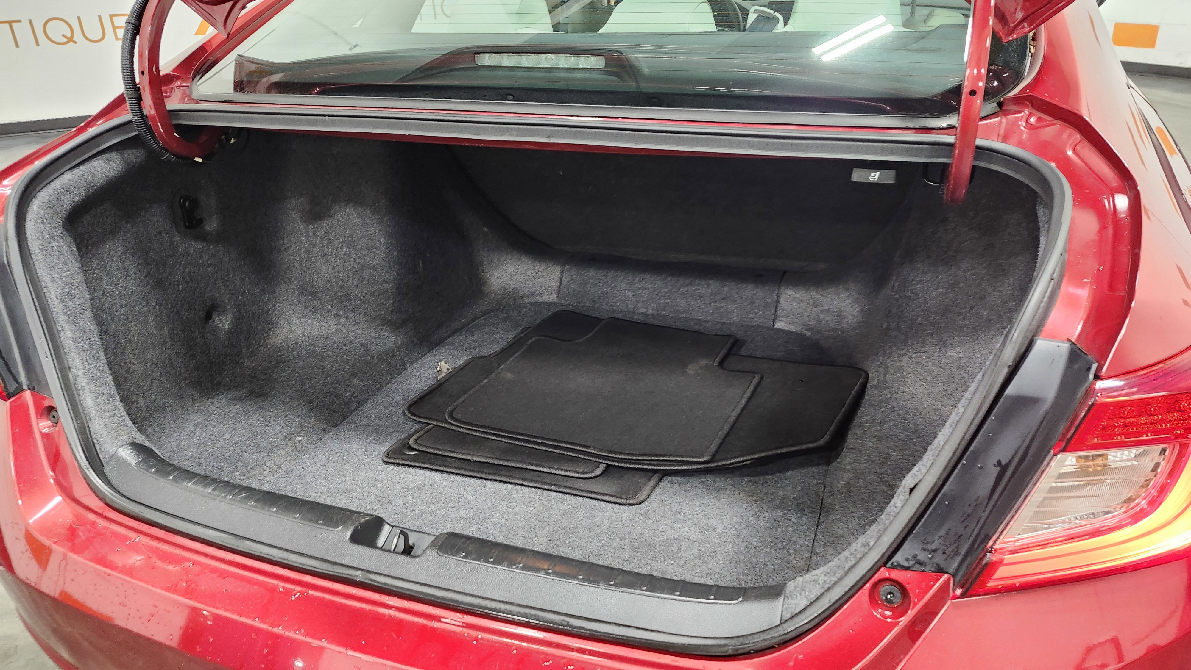 Used 2018 Honda Accord LX image 20