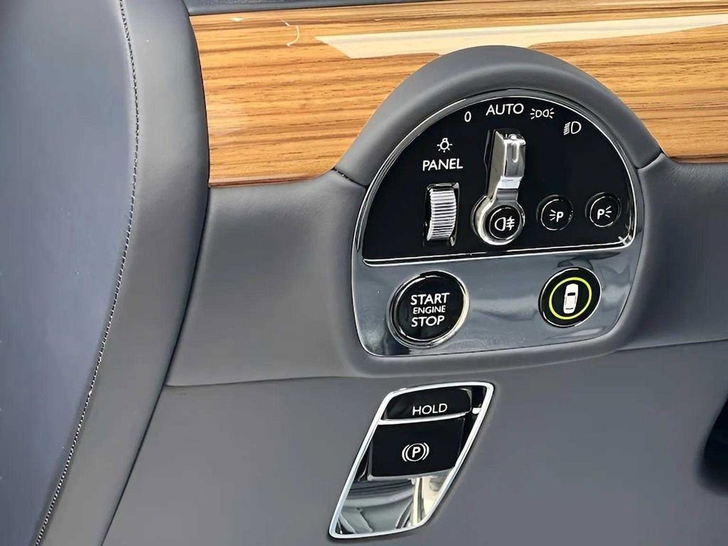Certified 2023 Rolls-Royce Ghost image 9