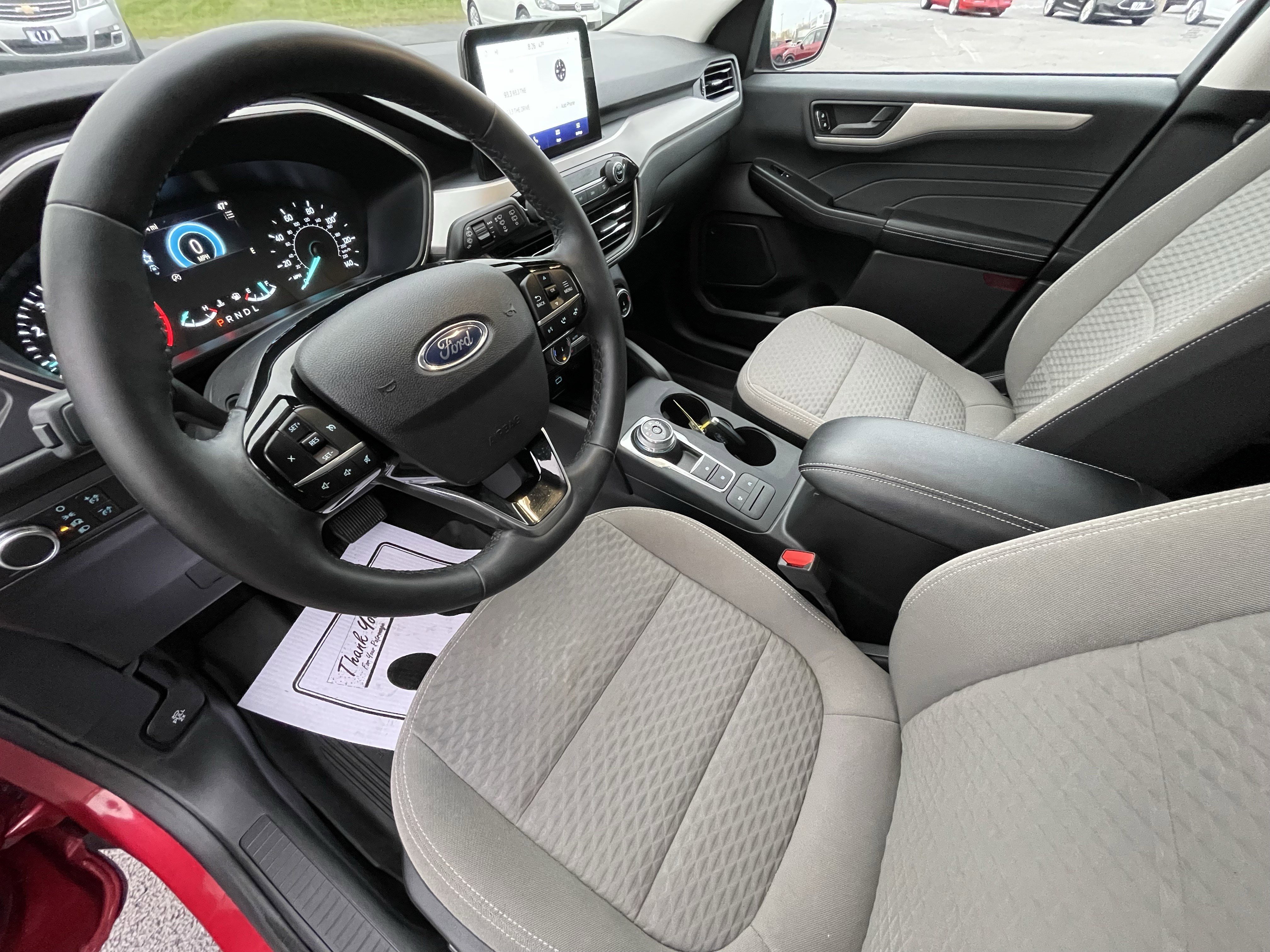 Used 2022 Ford Escape SE w/ Convenience Package image 16