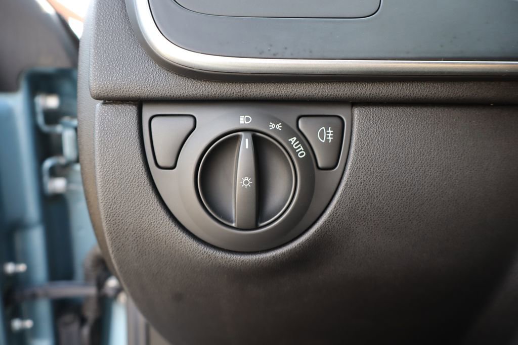 Used 2008 Saab 9-3 2.0T w/ Cold Weather Package image 14