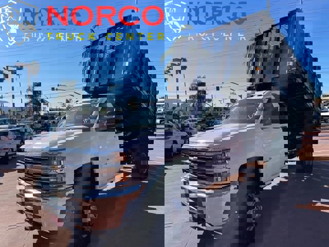 Used 2015 Chevrolet Silverado 3500 W/T image 4