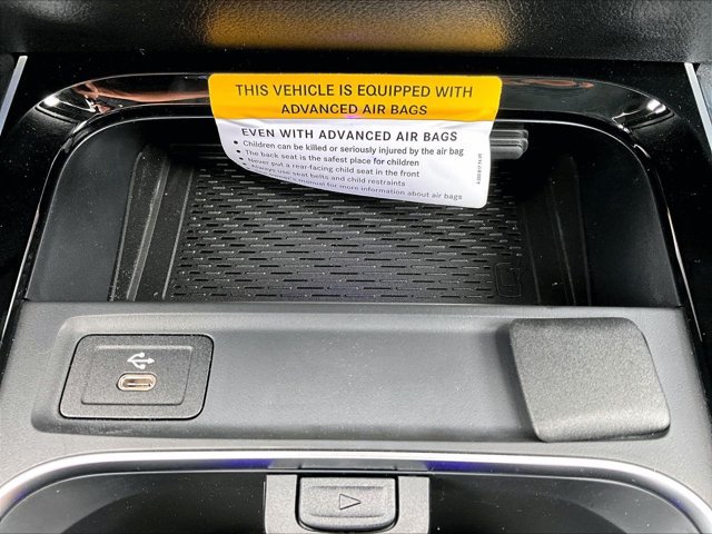 New 2026 Mercedes-Benz GLB 250 4MATIC image 25