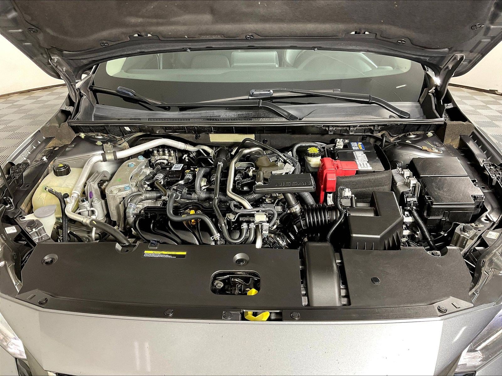Used 2021 Nissan Sentra SR w/ SR Premium Package FWD image 30