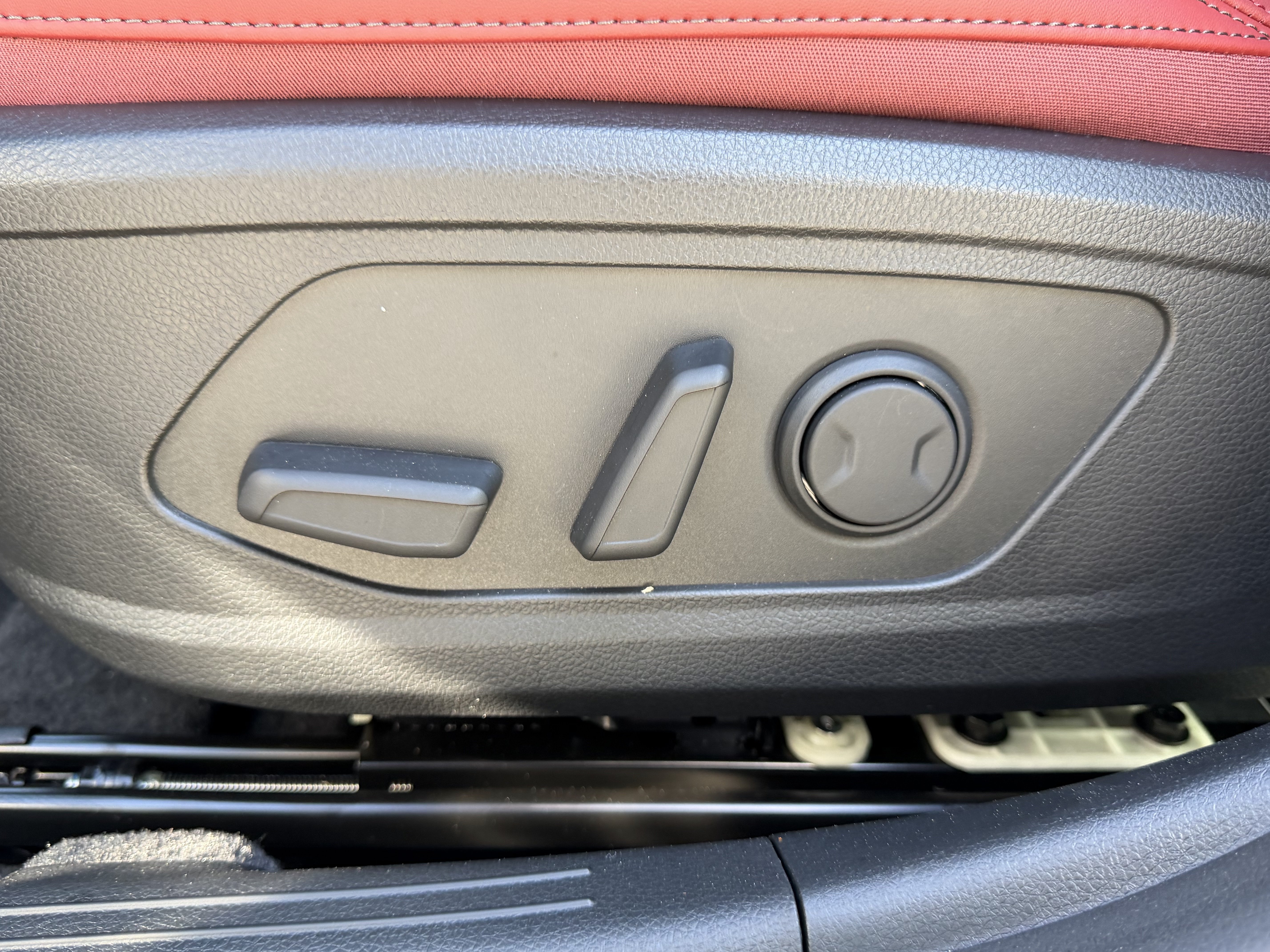 New 2026 Kia K5 GT-Line w/ GT-Line Premium Package FWD image 24