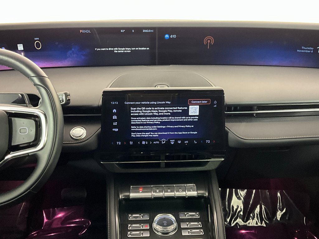 Used 2025 Lincoln Nautilus Premier w/ Jet Appearance Package image 12