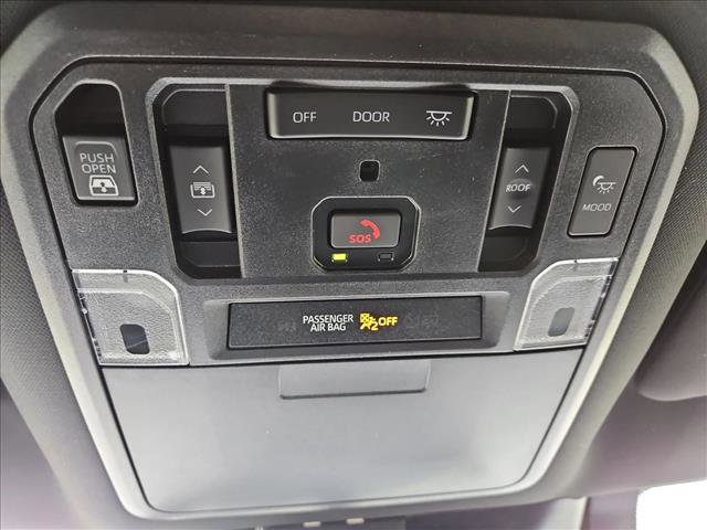 Used 2025 Toyota Tundra Platinum image 14