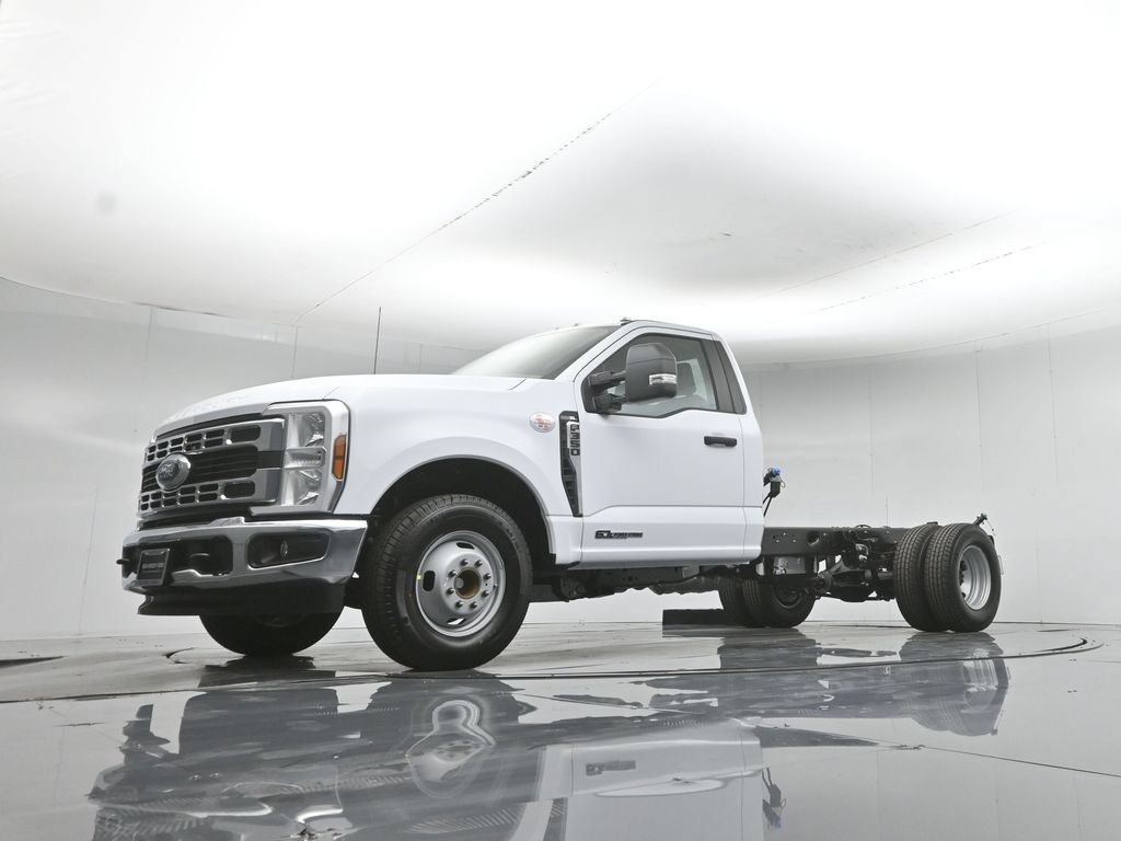 New 2026 Ford F350 XL w/ XL Chrome Package RWD image 36