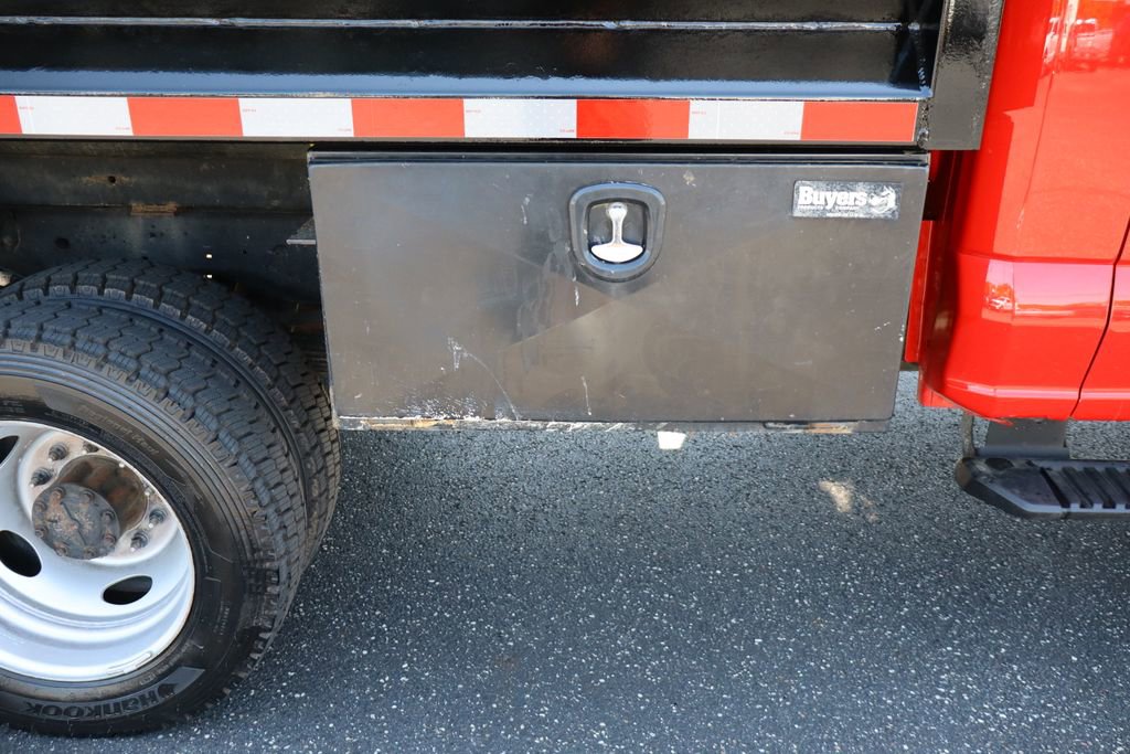 Used 2023 Ford F550 4x4 Regular Cab Super Duty image 24