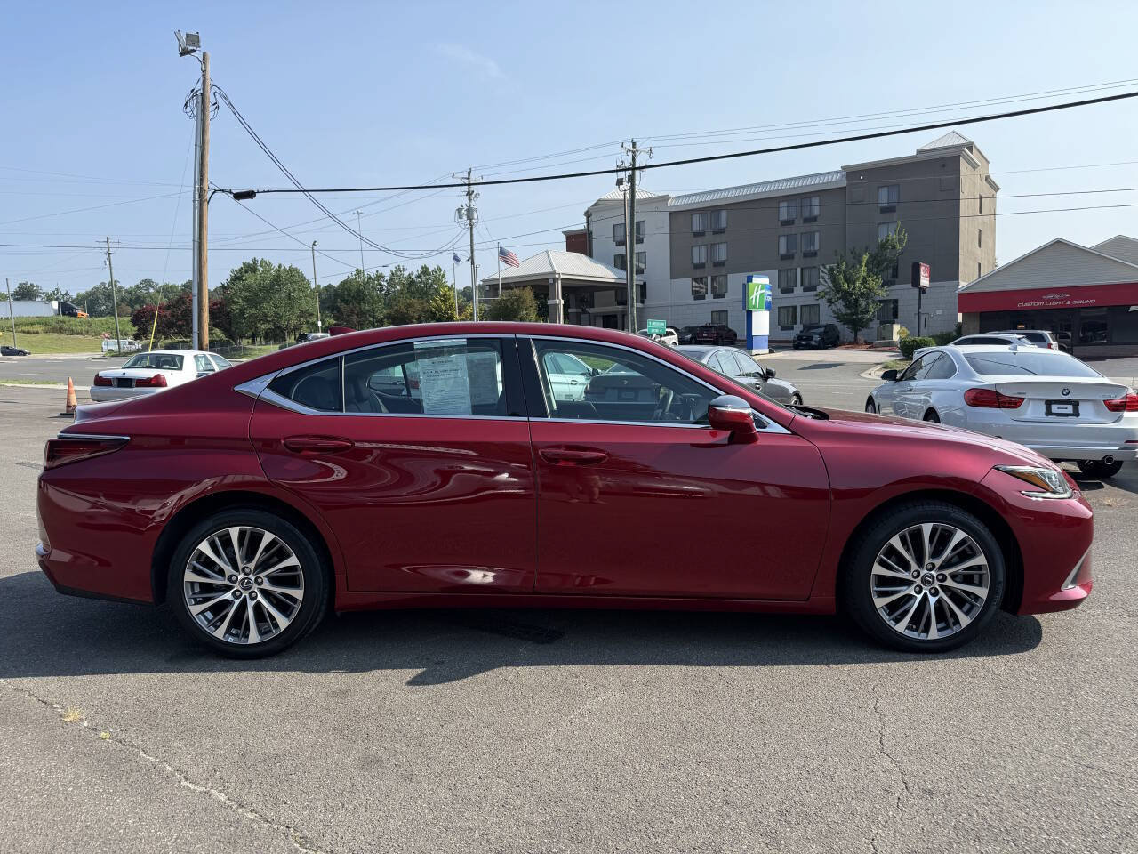 Used 2019 Lexus ES 350 w/ Premium Package FWD image 9