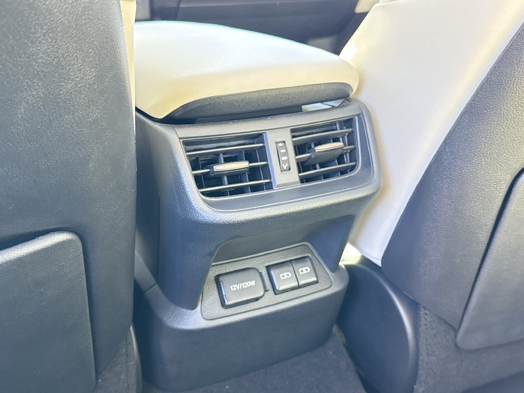 Used 2025 Lexus ES 300h w/ Premium Package FWD image 34