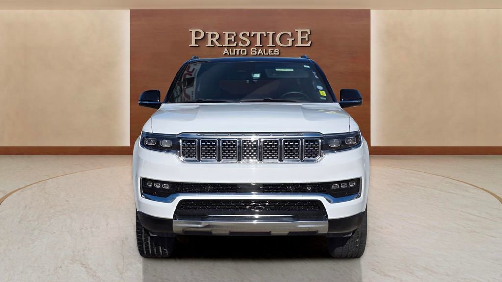 Used 2024 Jeep Grand Wagoneer L Series III AWD/4WD image 41