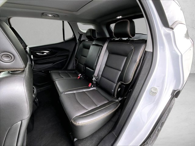 Used 2022 GMC Terrain AT4 w/ Tech Package AWD/4WD image 28