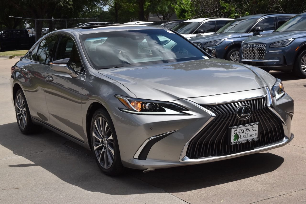 Used 2021 Lexus ES 250 w/ Premium Package AWD/4WD image 4