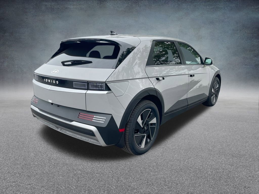 New 2025 Hyundai Ioniq 5 SE image 31