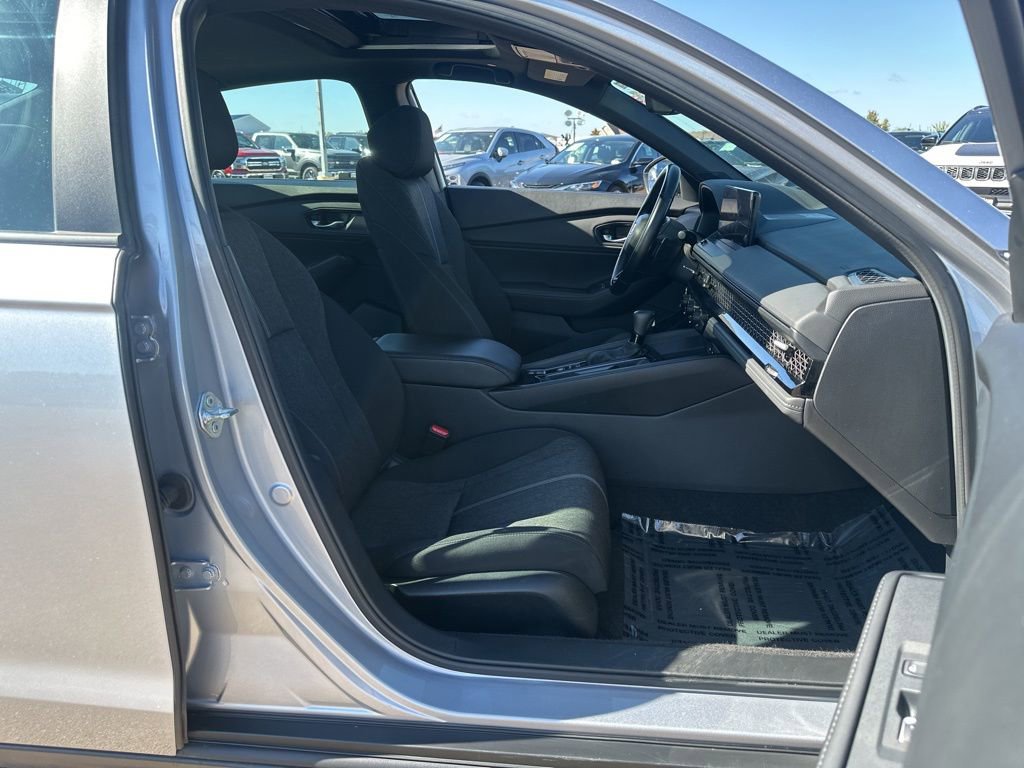 Used 2024 Honda Accord Sport image 17