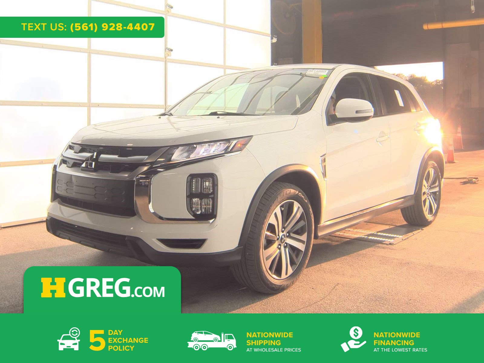 Used 2021 Mitsubishi Outlander Sport SE image 1