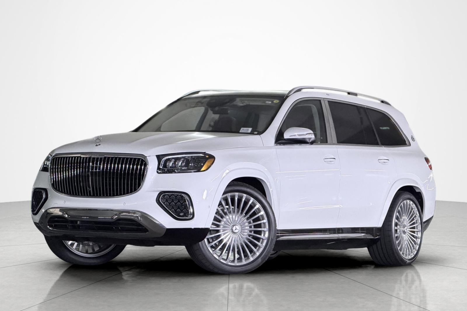 New 2026 Mercedes-Benz Maybach GLS 600 4MATIC image 1