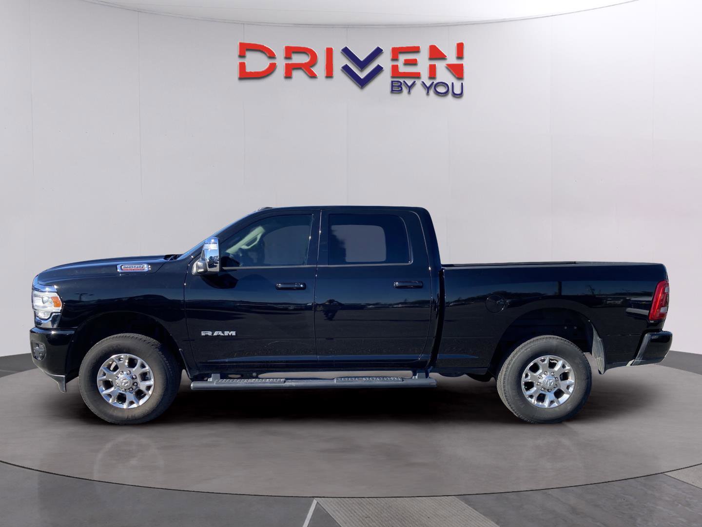 Used 2024 RAM 2500 Laramie image 3
