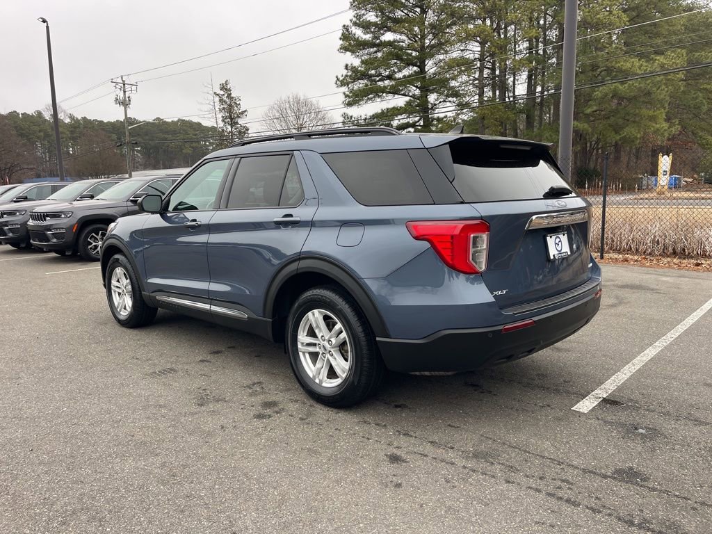 Certified 2021 Ford Explorer XLT image 7