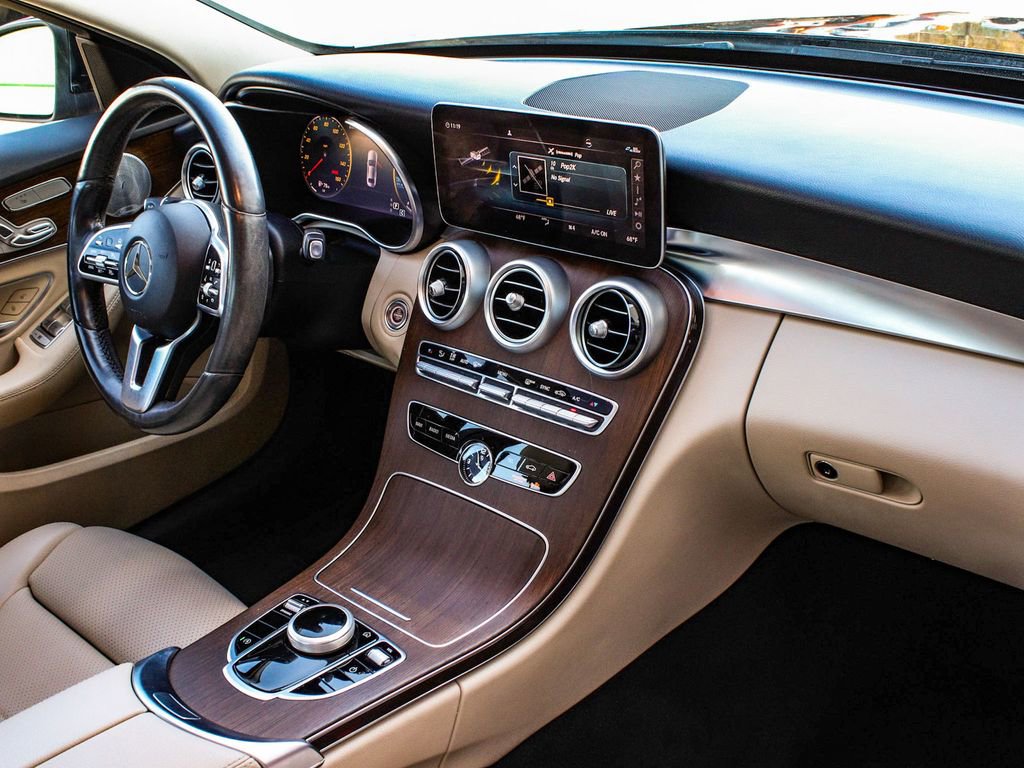 Used 2021 Mercedes-Benz C 300 4MATIC Sedan image 41