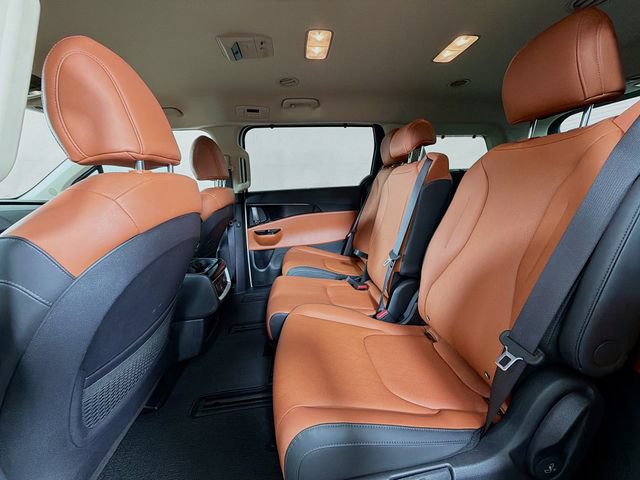 Used 2024 Kia Carnival SX FWD image 24