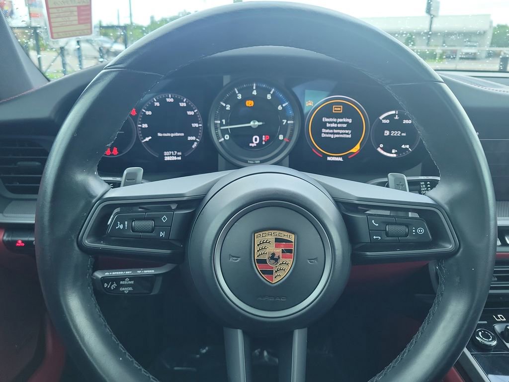 Used 2024 Porsche 911 Carrera 4 AWD/4WD image 25