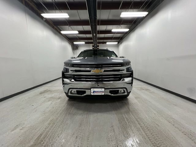 Used 2019 Chevrolet Silverado 1500 LTZ w/ LTZ Premium Package image 3