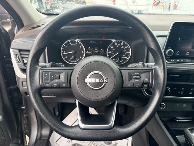 Used 2023 Nissan Rogue S image 21