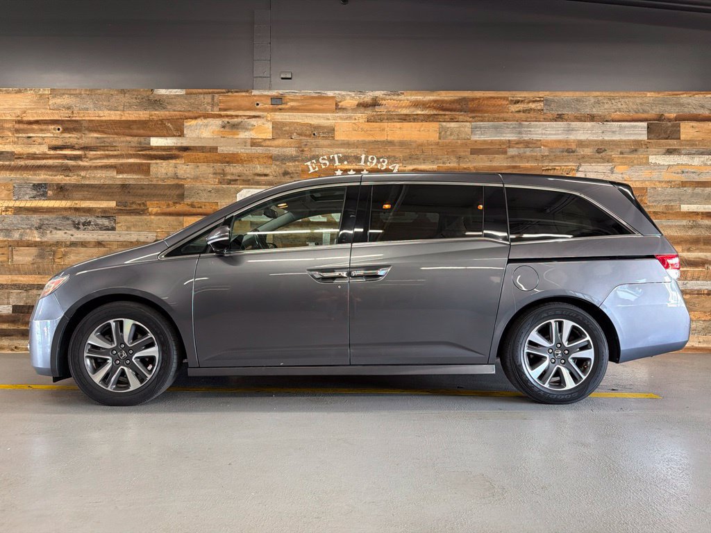 Used 2017 Honda Odyssey Touring image 11