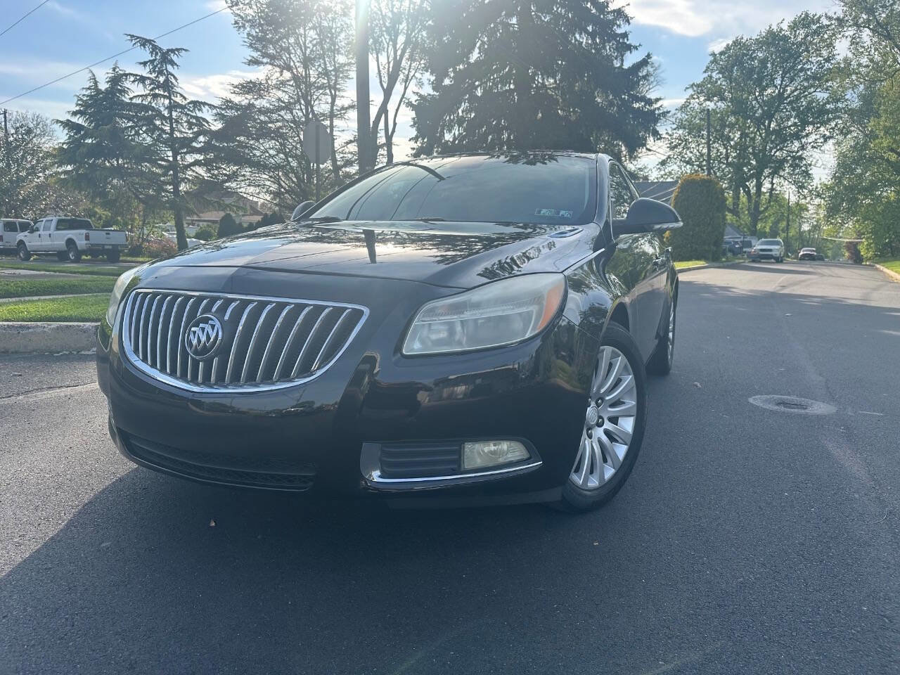 Used 2012 Buick Regal Premium FWD image 2