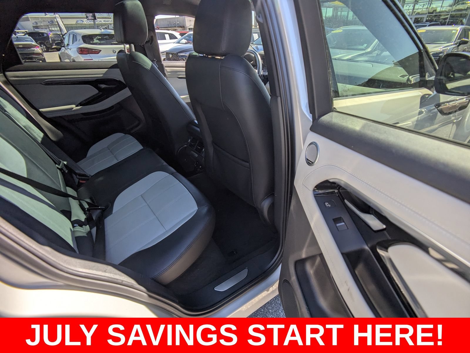 Used 2020 Land Rover Range Rover Evoque First Edition AWD/4WD image 16