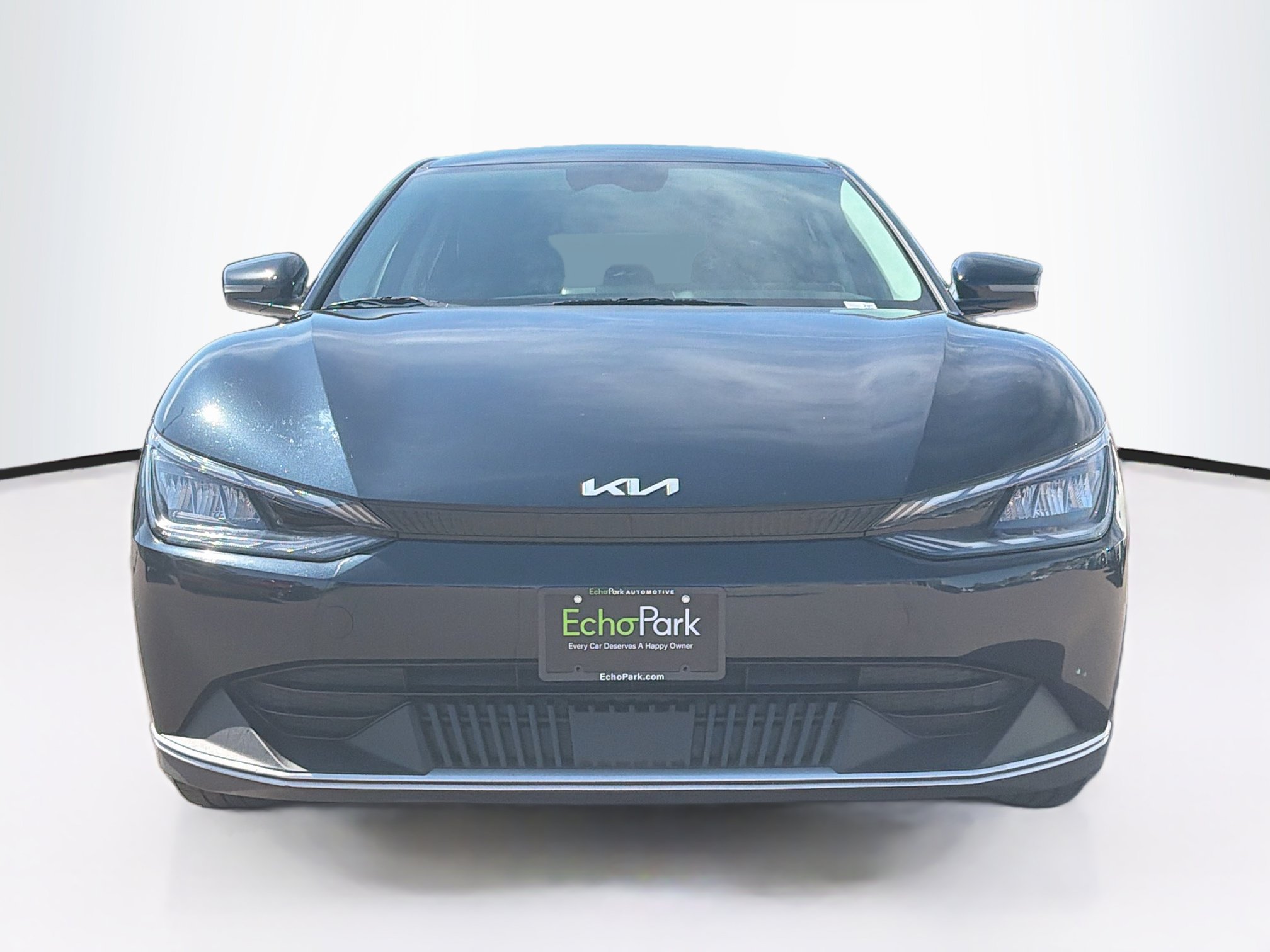 Used 2024 Kia EV6 Light AWD/4WD image 2