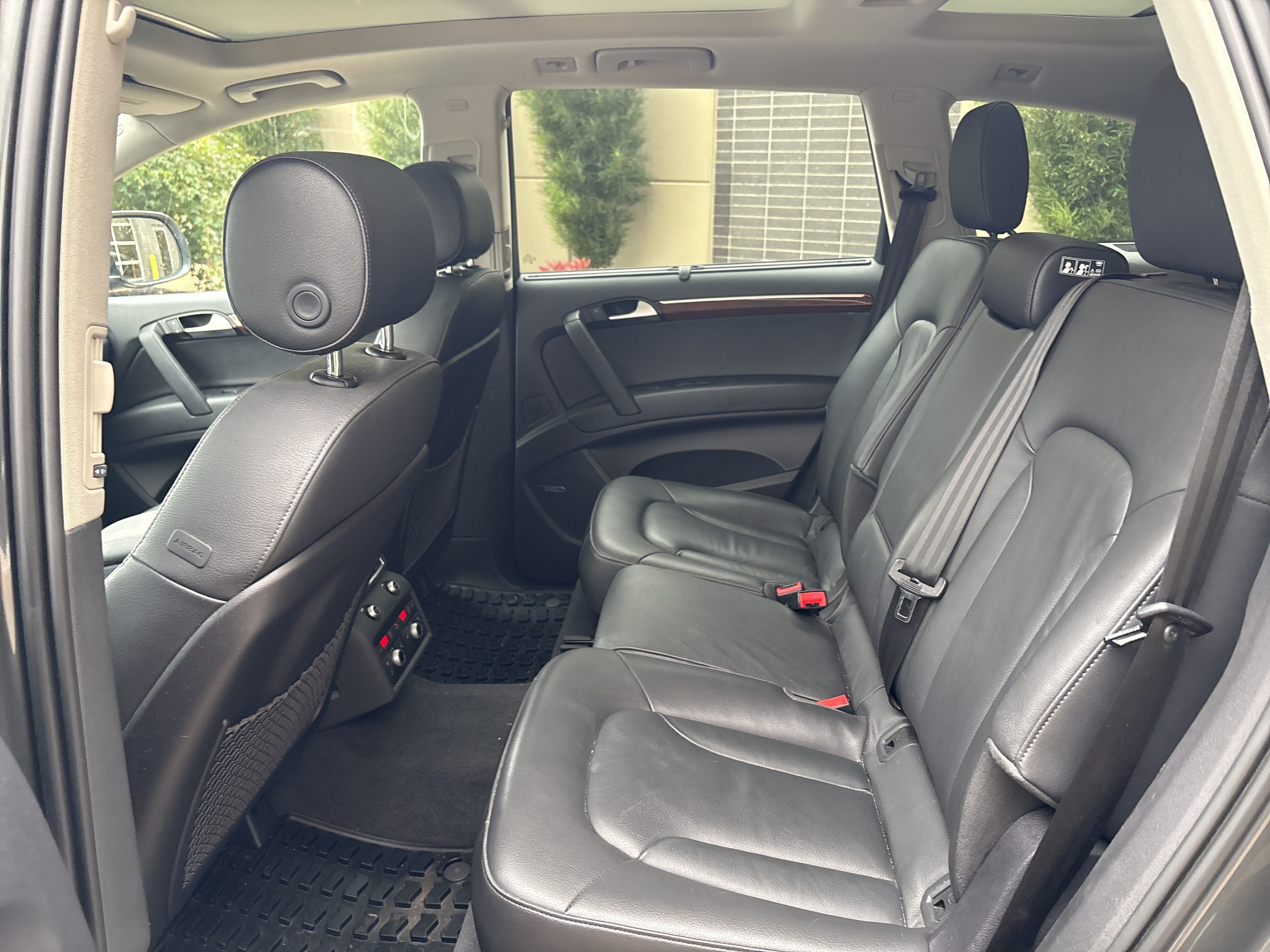 Used 2015 Audi Q7 3.0T Premium Plus w/ Premium Plus Package AWD/4WD image 31