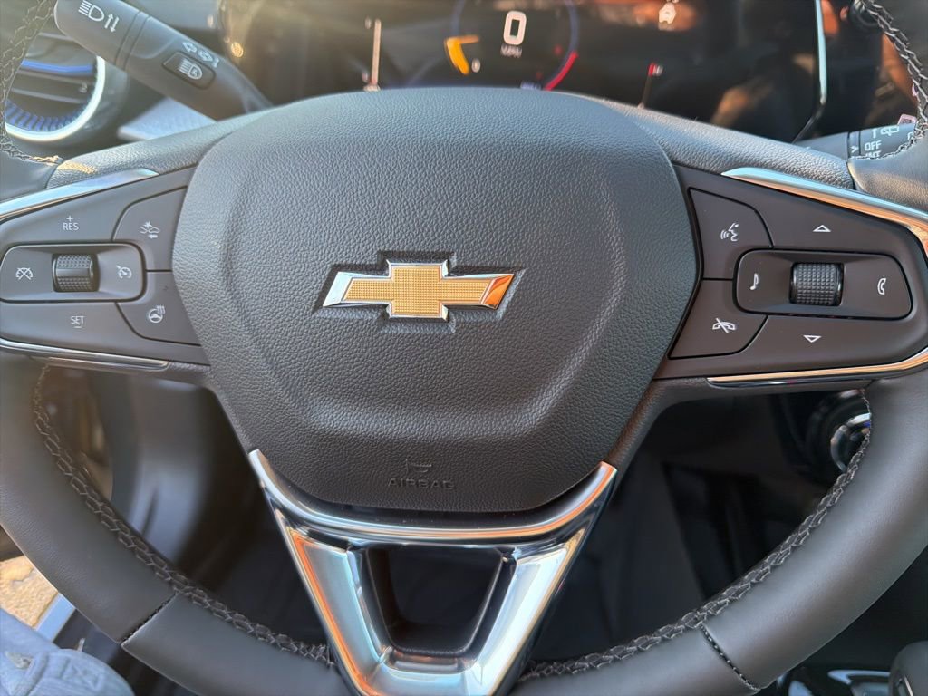 New 2026 Chevrolet Trax LT w/ Driver Confidence Package image 12