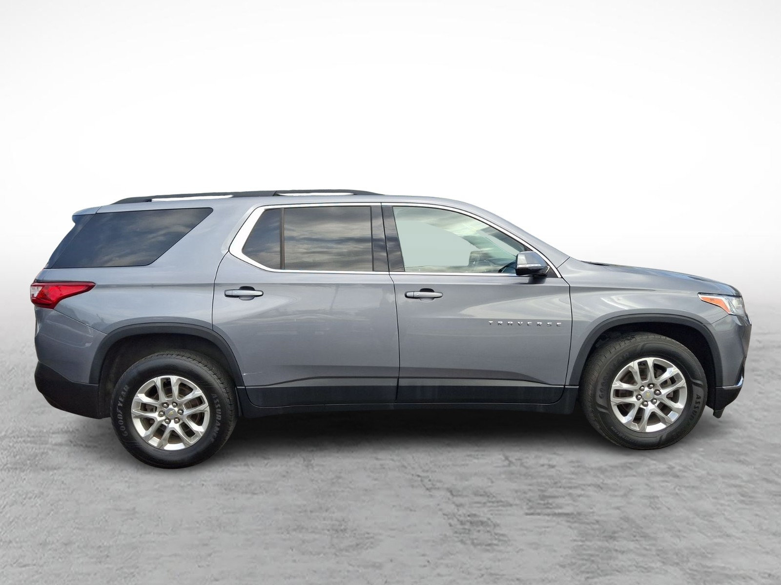 Used 2020 Chevrolet Traverse LT w/ Driver Confidence II Package AWD/4WD image 7